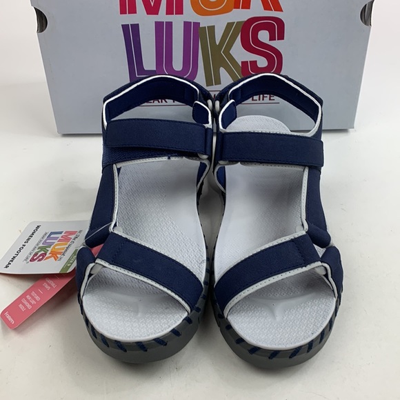 Muk Luks Azzurite Sandals Size 9 Navy blue Cushioned Non Skid Adjustable NEW NWT - Picture 2 of 15
